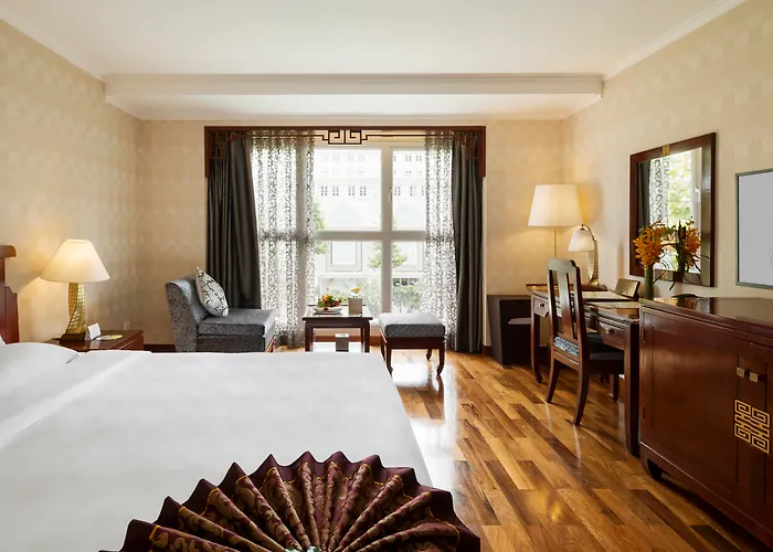 Rex Hotel